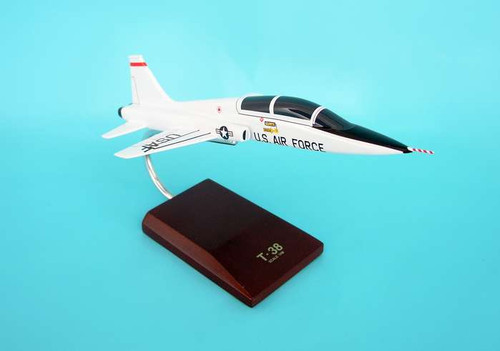 T-38a Talon White USAF 1/48  - United States Air Force (USA) - Museum Company Photo