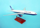United 777-200 1/100 2009 Livery  - United Airlines (USA) - Museum Company Photo