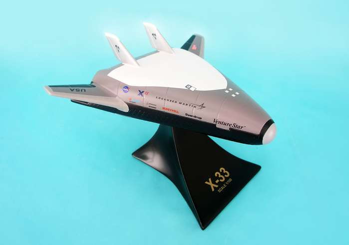 X-33 Venture Star 1/50 - Space Vehicle