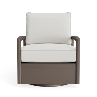 Brown Jordan Palmetto Swivel Lounge Chair