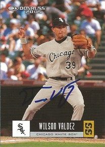 Wilson Valdez Signed Chicago WhiteSox 2005 Donruss Card