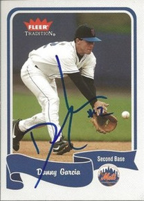 Danny Garcia Signed New York Mets 2004 Fleer Card