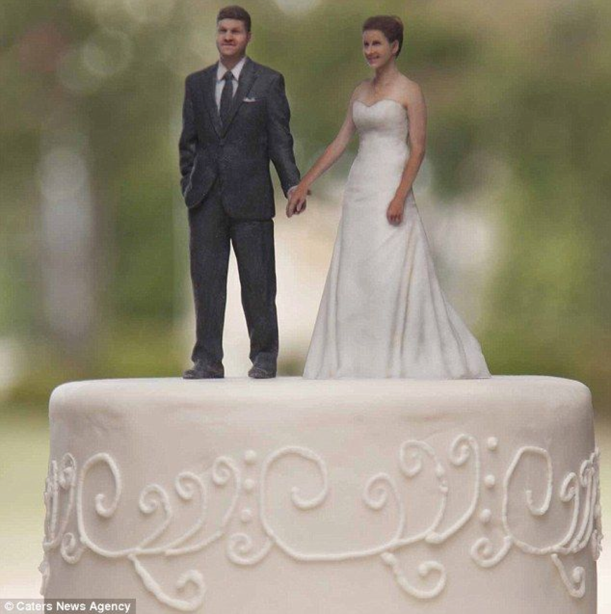 3D wedding cake topper