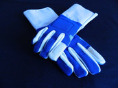 Foil glove it is designed for a perfect fit. It is made with soft artificial leather fabric on the palm and thumb. Foil gloves may also be used with a cuff over the sleeve to convert to a  non-FIE practice saber glove.