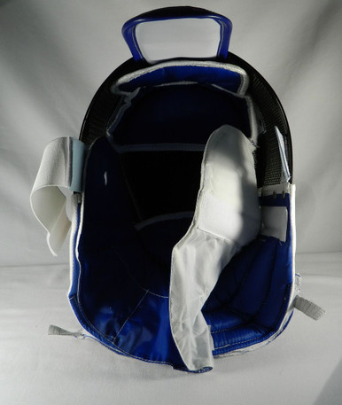 Foil Mask with a washable, removable inner lining.

CE protection level, 800 Newton Protection for Mesh, 350 Newton Protection for Bib.

Excellent mask for Beginning / Intermediate fencer for training and local tournaments.

Washing Instruction: For best results, let lining soak in water with a gentle detergent for a short 

period of time and let air dry. We do not recommend putting it in the washing machine or dryer. 
 
Inside view