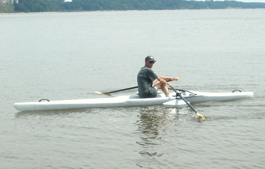 rowing-an-edon-ts515.jpg