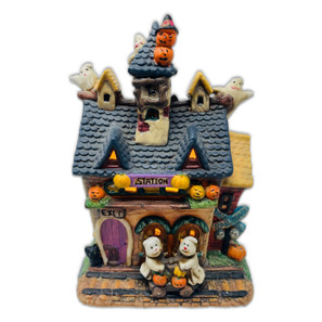 Spooky Hollow Lighted Porcelain Station