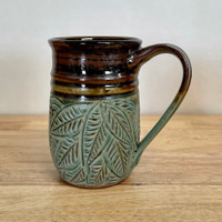 Carved Leaf 4.5" Mug in Plum and Green Carved Leaf 10 oz