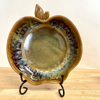 Handmade Stoneware Apple Crisp Baker 8" in Misty River