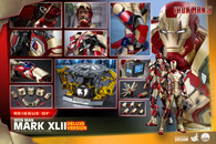 Iron Man Mark XLII 1/4 Scale Figure {Deluxe Version} [Iron Man 3] (Hot Toys)