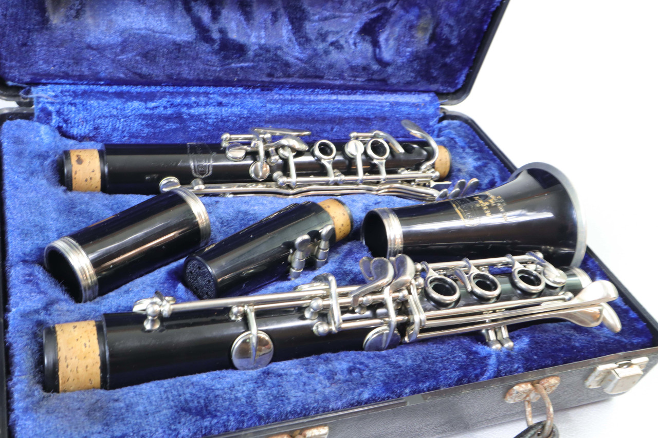 SELMER USA BUNDY Bb REFURBISHED (S228394) Curly Woodwind