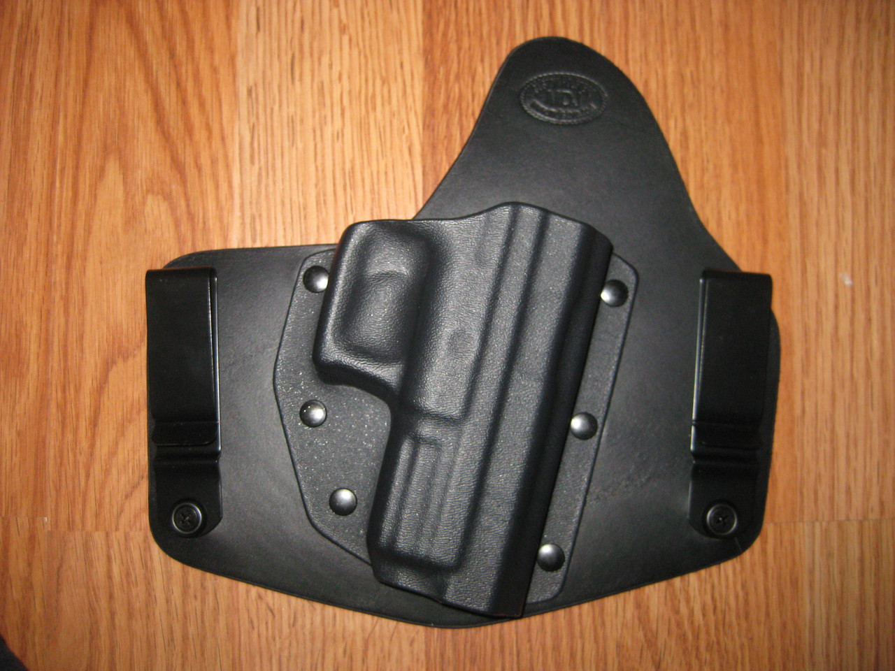 OWB Kydex/Leather Hybrid Holster adjustable retention for Springfield Armory 