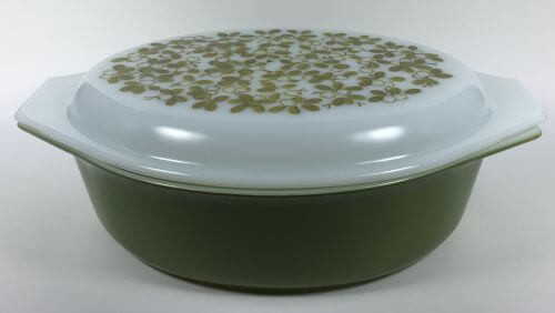 Vintage Pyrex oval casserole green white berries olives verde cover