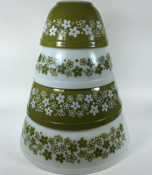 Vintage Pyrex Nesting Bowls Green Daisy Set of 4 Stacked