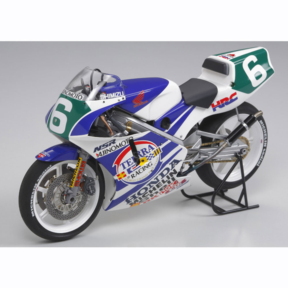 TAMIYA AJINOMOTO HONDA NSR250 '90 - Budget Hobbies