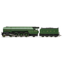 HORNBY LNER "COCK 'O THE NORTH", CLASS P2