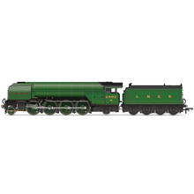 Hornby OO Gauge LNER, P2 Class, 2-8-2, No. 2002 'Earl Marischal' With Steam Generator and Sound