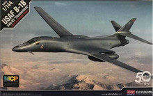 Academy 1/144 Rockwell USAF B-1B Lancer "Thunderbirds"