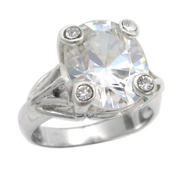 Sterling Silver Four Points Crystal Prongs Cocktail Ring, Clear