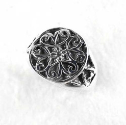 Sterling Silver Round Celtic Signet Ring