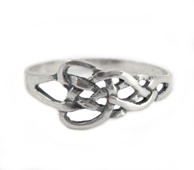 Sterling Silver Elegant Celtic Knot Ring