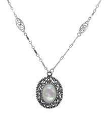 Twist Rope Scrollwork Necklace, Mother of Pearl