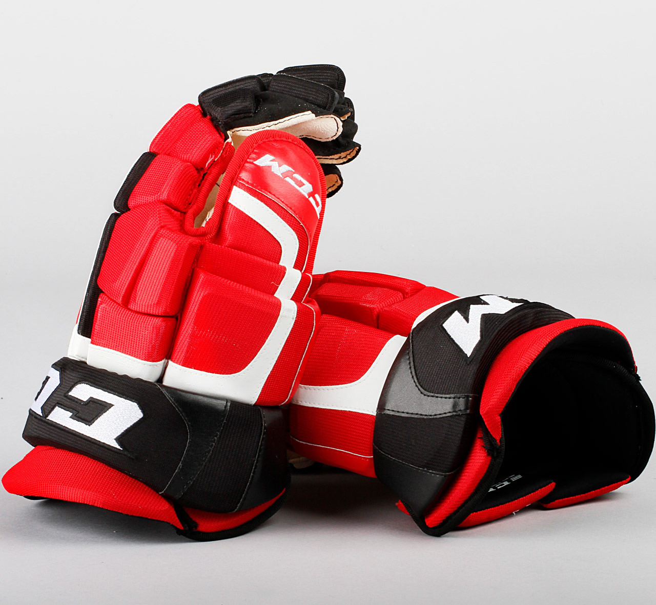 13 CCM HGTKPP Gloves - Team Stock New Jersey Devils - Pro Stock Hockey