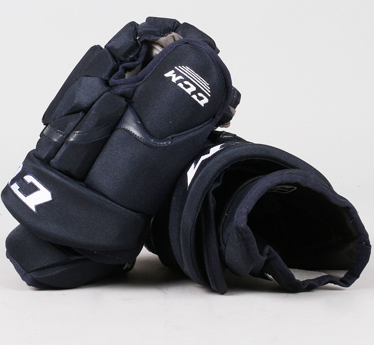 15" CCM HG12 Gloves - Team Stock Winnipeg Jets - Pro Stock ...