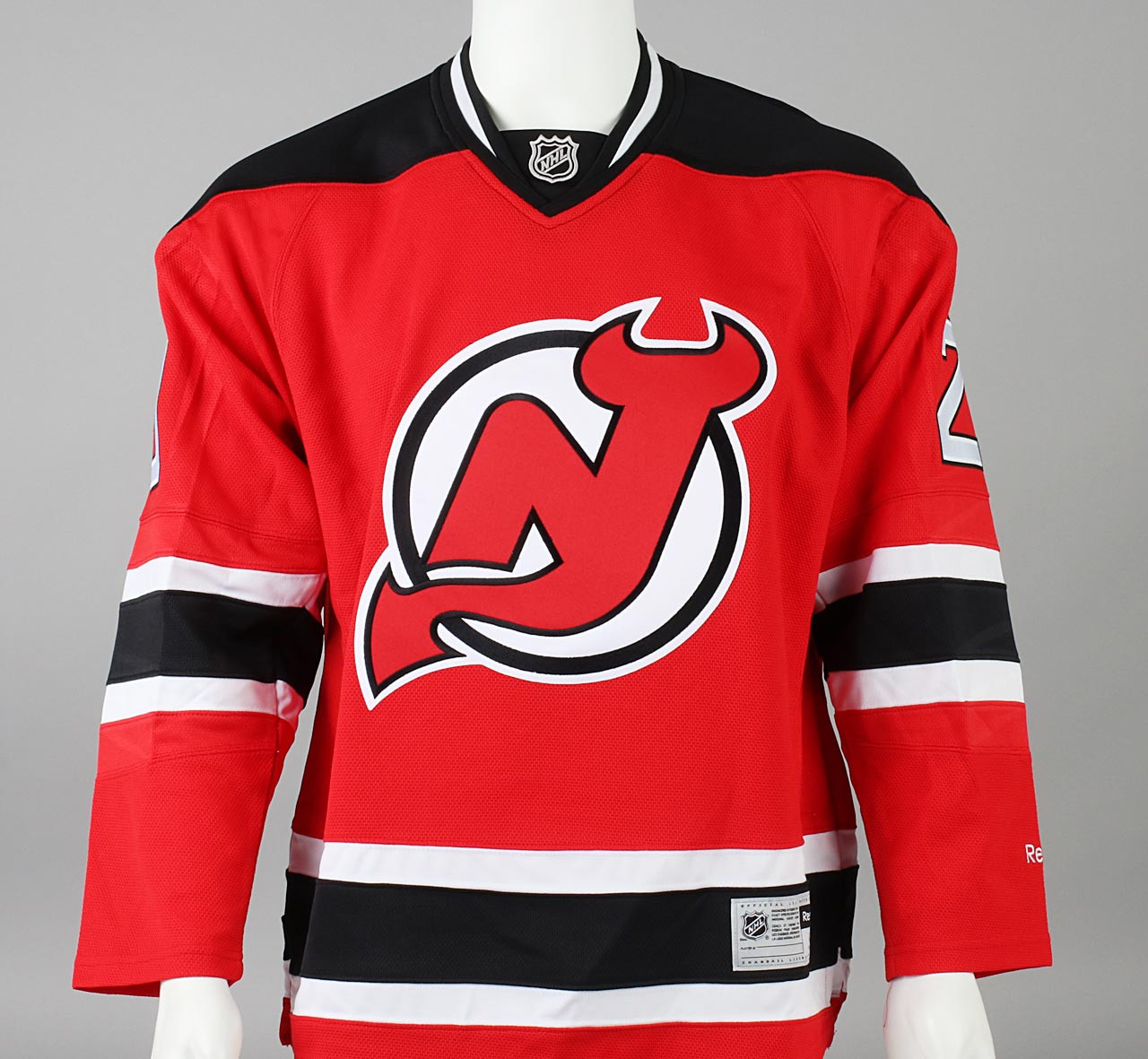 Ranking New Jersey Devils New Jerseys This Season - Page 6