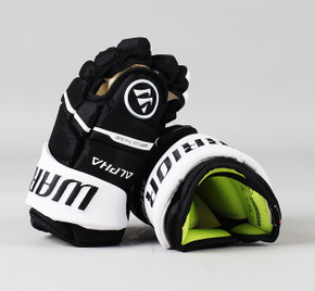 10" Warrior Alpha LX 20 Black/White Gloves