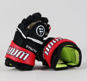 10" Warrior Alpha LX 20 Junior Black/Red Gloves