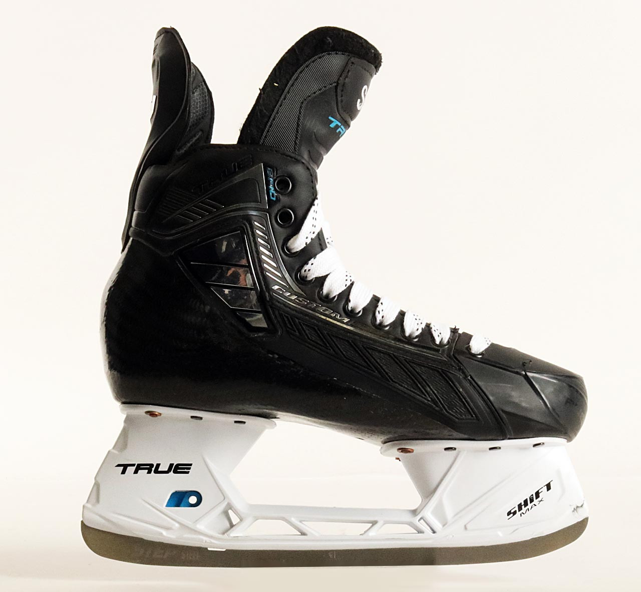 Size 8 / 8 TRUE Custom Skates Team Stock 32 Pro Stock Hockey