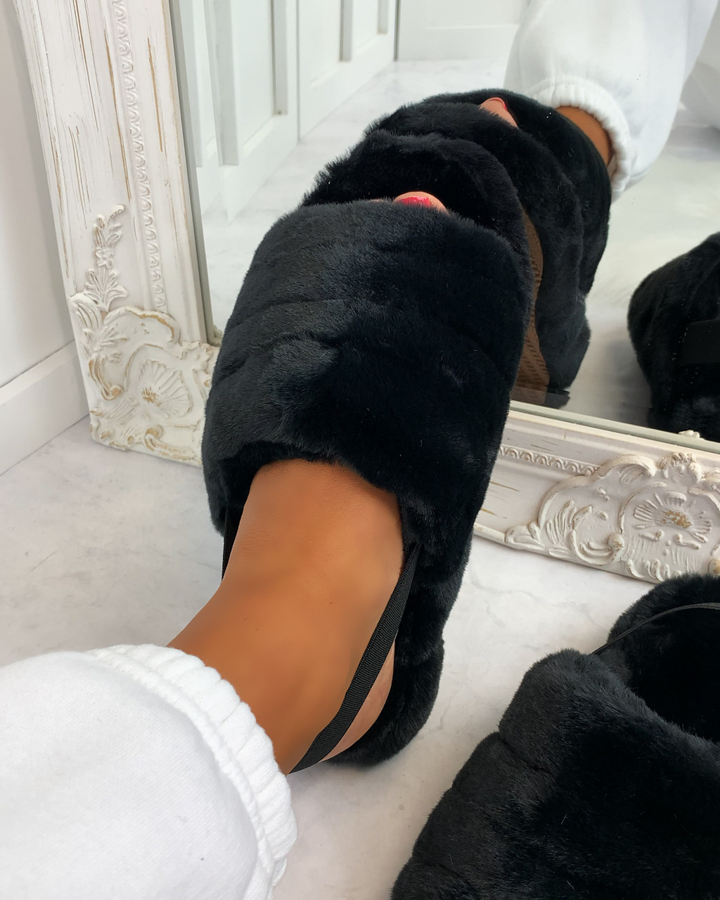 back strap slippers