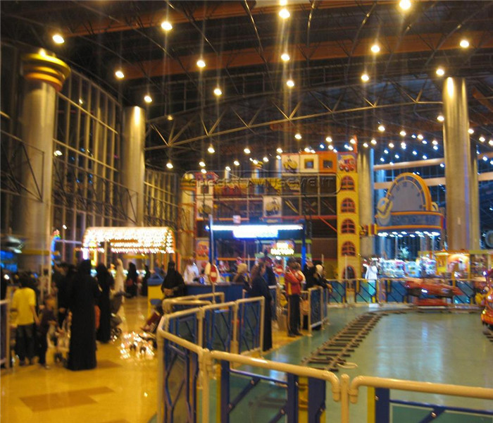metropolis-06.jpg
