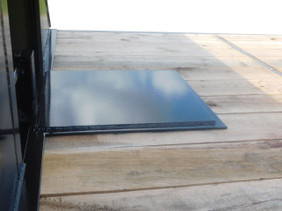Winch Plate in Bed