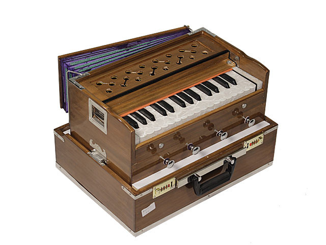 Mm Mini Harmonium Mmm001 For Sale Nic explains some of the basic differences between delhi and kolkata harmoniums and compares 3 vs. usd