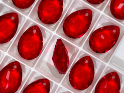 Swarovski Pendant 6433 - 16mm, Light Siam (227), 2pcs