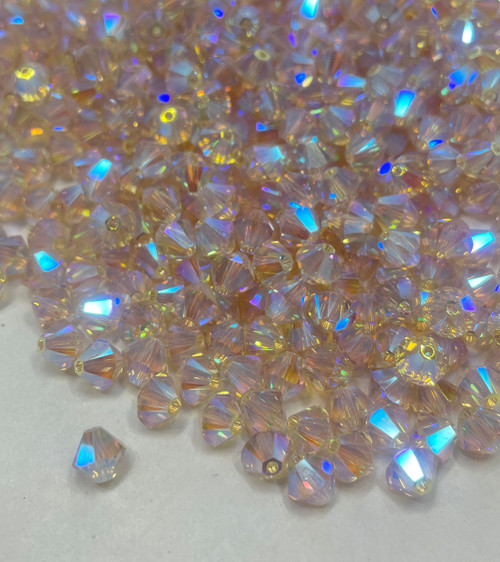 Swarovski Bead 5328 6mm Light Silk Aurore Boreale 2x (261 AB2)