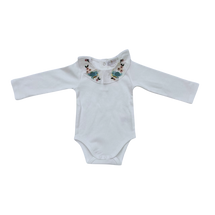 Zelda White Embroidered Long Sleeve Collar Body