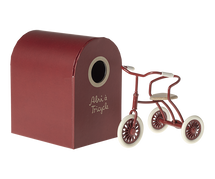 Abri à tricycle Red  from Maileg