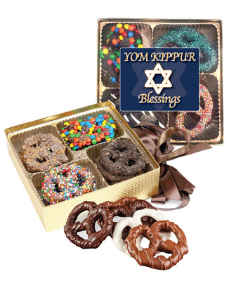 Yom Kippur Chocolate Covered 16pc Pretzel Gift Box