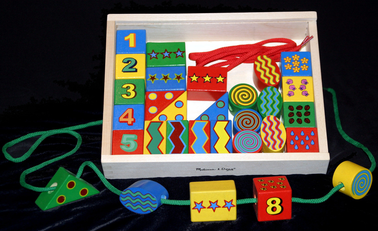 melissa and doug beads in a box