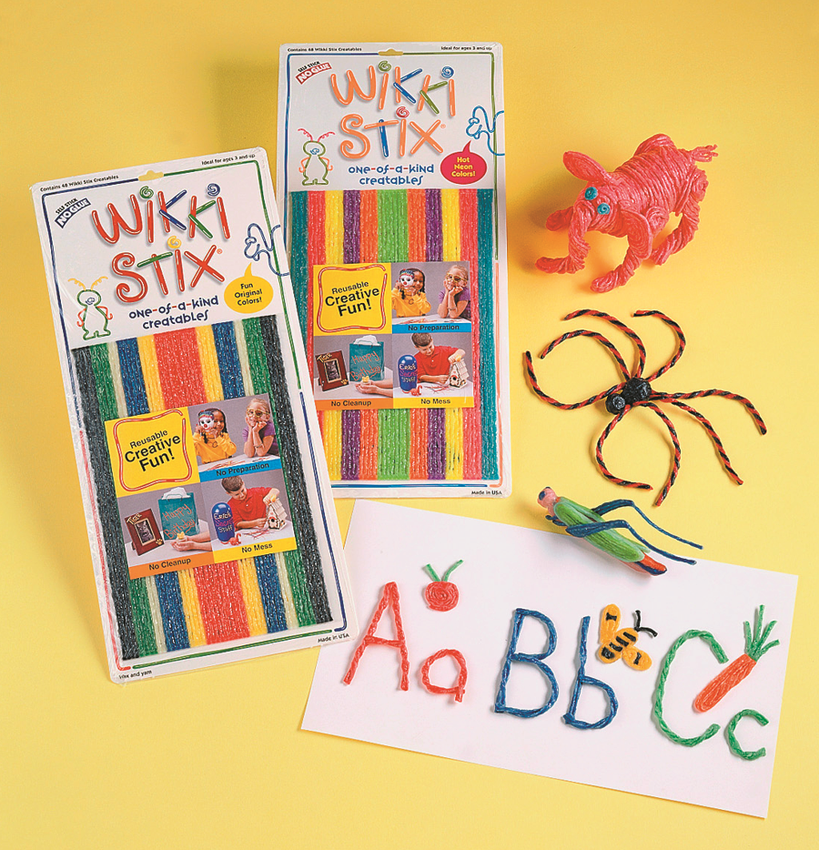 WIKKI STIX USA Fun Book. 20 Pages of Colorful Scenes and Activities.  Perfect Roadtrip Essential for Kids. Comes with 72 Colorful