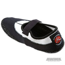 AWMA® Hy-Gens Shoes - Adult Black/White
