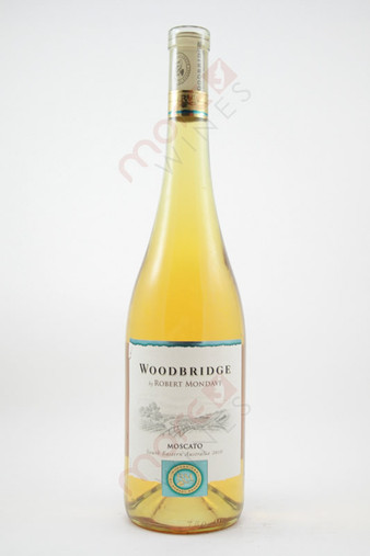 Woodbridge Moscato 750ml