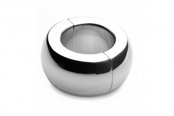 Magnet Master Stainless Steel Ball Stretc by XR Brands