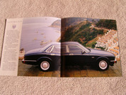 1992 Jaguar brochure catalog