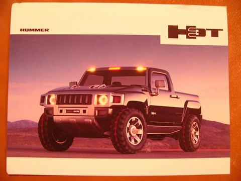 2004 Hummer H3T sales brochure catalog