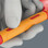 The recesses in the fast-rotating sleeve allow resistance to be generated by finger force. This allows the ratchet mechanism to be used even at low resistance of the screw.