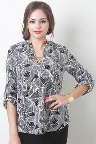 Low Collar V-Neck Top